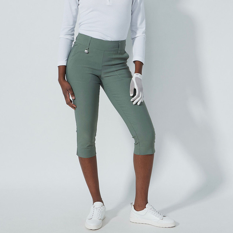 Daily Sports Magic Khaki 21" Capri