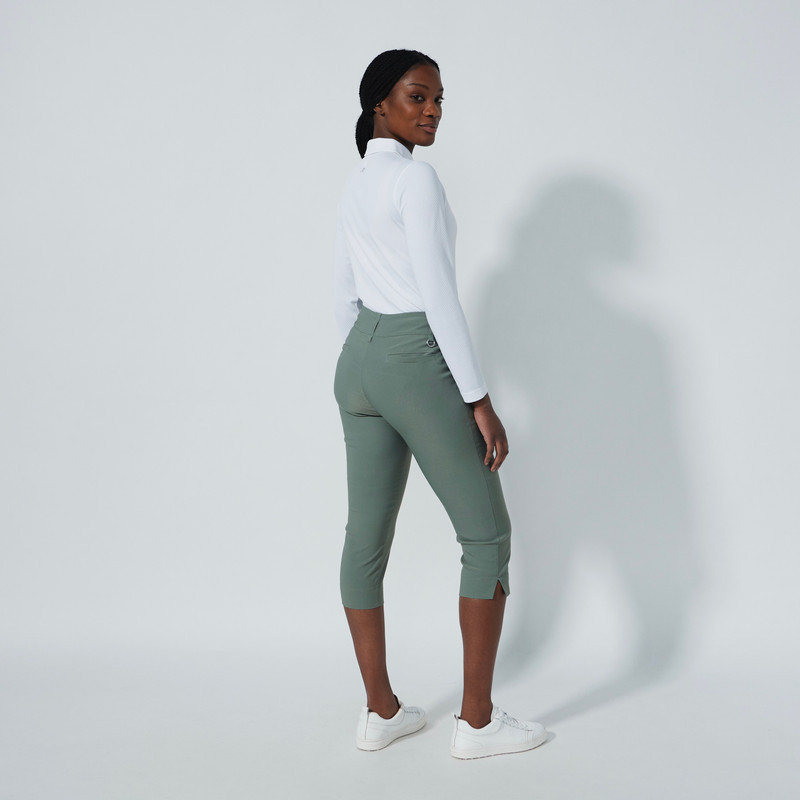 Daily Sports Magic Khaki 21" Capri